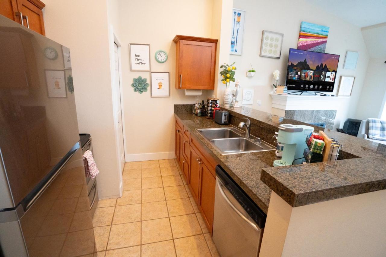 Top Floor Water View Oasis Near Space Needle & Cruise Σιάτλ Εξωτερικό φωτογραφία